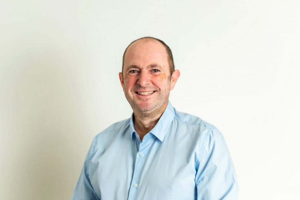 En este momento estás viendo «Proponen salir de esto y llegarle a la familia a través del ajuste; el cómo se hace es lo que se vota»