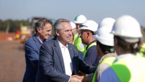 Lee más sobre el artículo El Presidente firmó el decreto para la asignación del bono de $60.000 para trabajadores