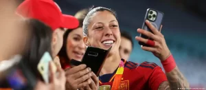 Lee más sobre el artículo Jenni Hermoso: «En ningún momento consentí el beso»