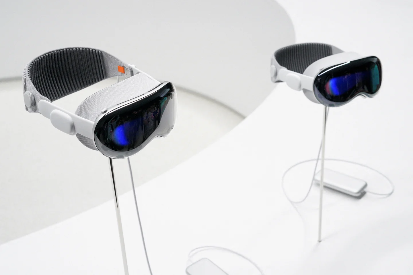 En este momento estás viendo Vision Pro, las gafas de realidad virtual de Apple tendrían lente líquido, qué significa