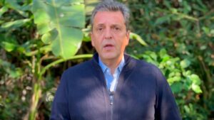 Lee más sobre el artículo Massa anunció medidas para beneficiar a pymes, trabajadores, monotributistas y jubilados