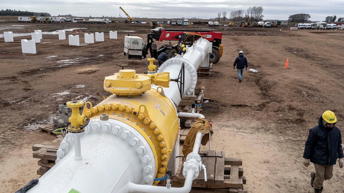 Lee más sobre el artículo En los próximos meses, el Gasoducto Néstor Kirchner duplicará su capacidad de transporte