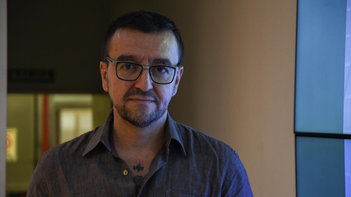 Lee más sobre el artículo Experto en comunicación política analiza a los votantes de Milei y la política actual
