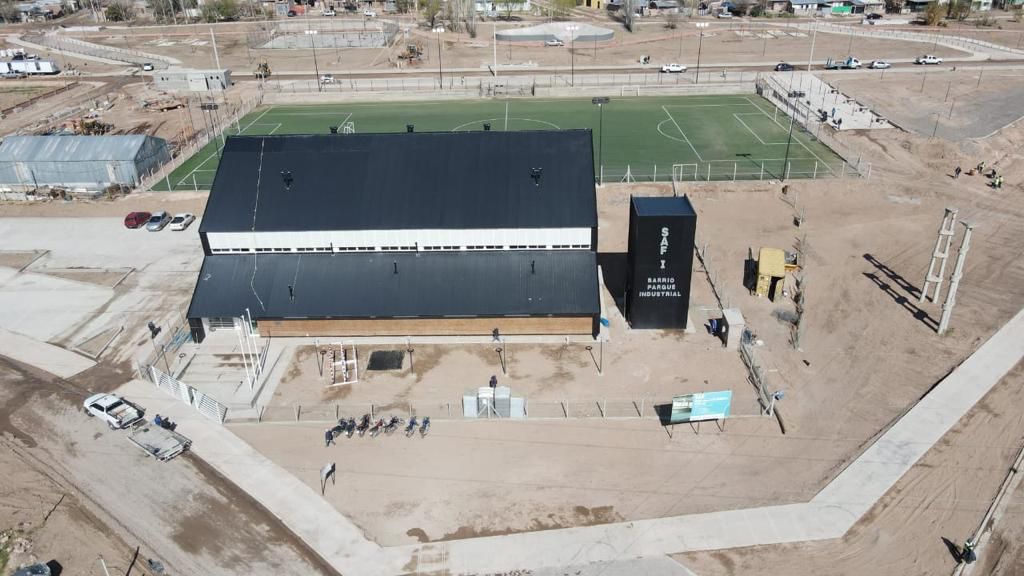 En este momento estás viendo Festejos por los 119 años de la ciudad en Parque Industrial: El intendente Mariano Gaido inaugurará el Parque La Familia y el SAF