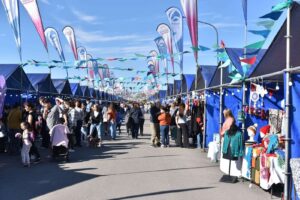 Lee más sobre el artículo Vuelve Neuquén Emprende al Parque Jaime de Nevares con más de 120 stands