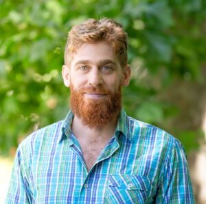 Lee más sobre el artículo Alejo Passeto: “Aunque la victoria de Sergio Massa haya sorprendido, quedan cuatro semanas de campaña muy intensas”