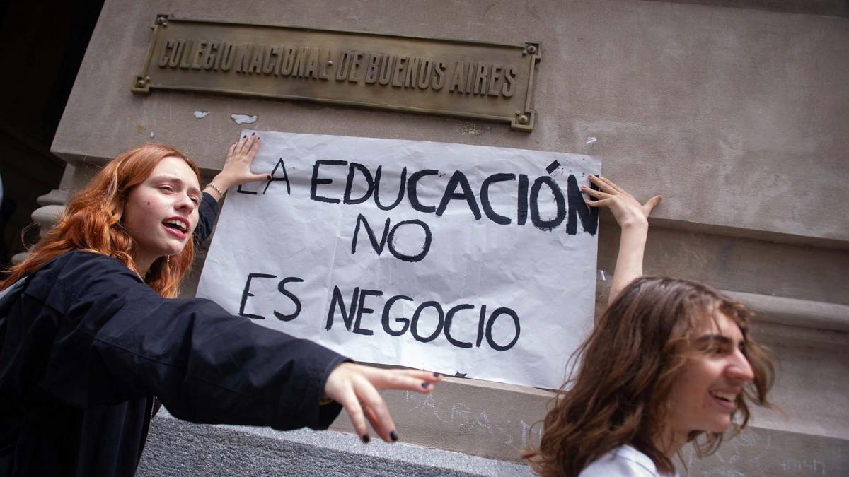 Lee más sobre el artículo Frente a las elecciones, estudiantes ratificaron la defensa de la educación pública