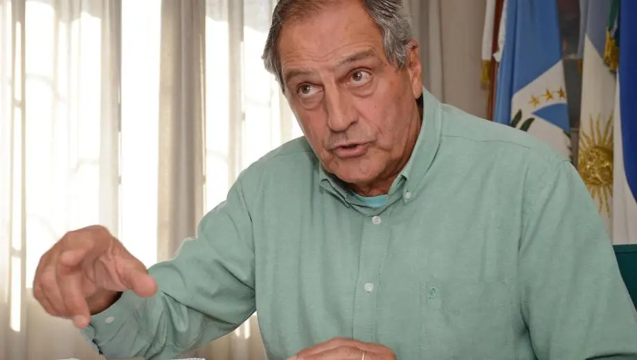 Lee más sobre el artículo Elias Sapag: “Demostraron que no les interesa en lo absoluto resolver el problema de las represas y ayudar a la vida y los bienes de los habitantes”