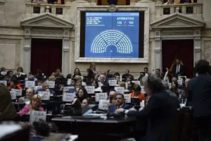 Lee más sobre el artículo Con el rechazo de JxC, el oficialismo logró la media sanción al proyecto de GNL