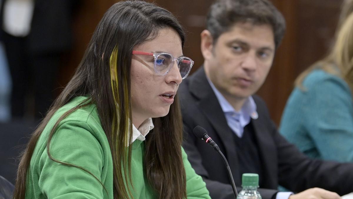 En este momento estás viendo El Gobierno, contra Milei por negar la brecha de género: «Es ir a contramano del mundo»