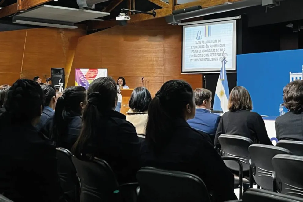 En este momento estás viendo Se realizó la presentación del Protocolo Único de Intervención en las Violencias