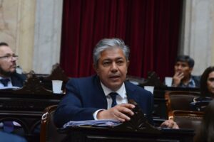 Lee más sobre el artículo Rolando Figueroa sobre la aprobación de la Ley de Promoción del GNL: “Esta ley va a ser un pilar de nuestra política energética de los próximos años”