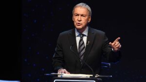 Lee más sobre el artículo Schiaretti habló de federalismo y pidió «sacarle el pie de encima al interior productivo»