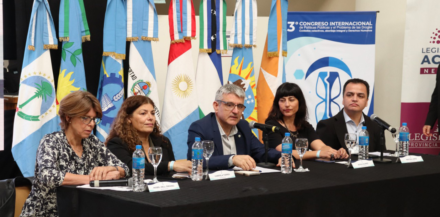 En este momento estás viendo Destacan acciones para el abordaje de los consumos problemáticos