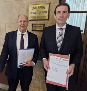 Lee más sobre el artículo Pablo Cervi: “Esta medida cautelar busca que las provincias tengan más lugar a decidir respecto a sus recursos naturales”