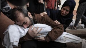 Lee más sobre el artículo Ya son más de 14.000 los muertos por ataques israelíes, entre ellos 5.800 niños