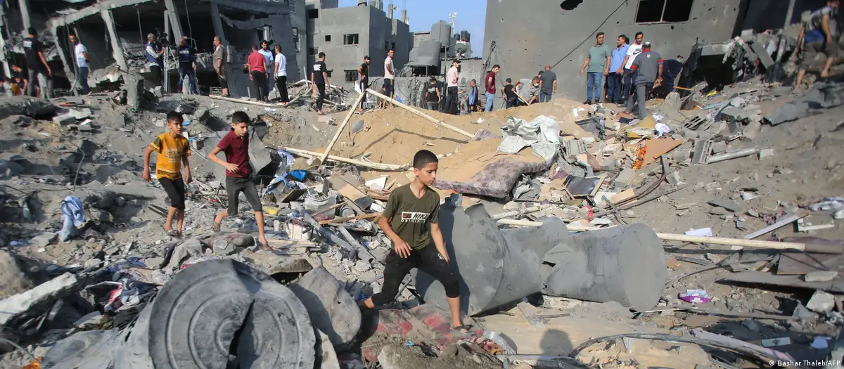 Lee más sobre el artículo Israel dice que su ejército partió Gaza en dos