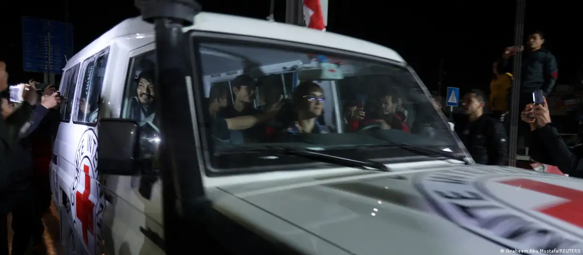 En este momento estás viendo Israel libera a 39 palestinos, todos menores de edad