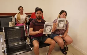 Lee más sobre el artículo Luciana Artigas: “Mi hermana todavía no aparece y ya recorrimos toda Senillosa, así que vamos a empezar a buscar en Centenario”