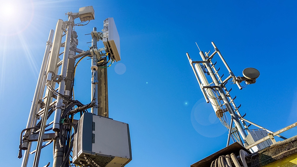 Lee más sobre el artículo Un juzgado anuló el DNU que declaró servicio público a las telecomunicaciones