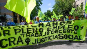 Lee más sobre el artículo La Uocra se declaró en «alerta» por los anuncios de Milei sobre la obra pública