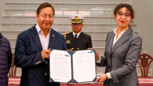 Lee más sobre el artículo Bolivia firmó acuerdo con una firma rusa por la explotación de litio durante dos años