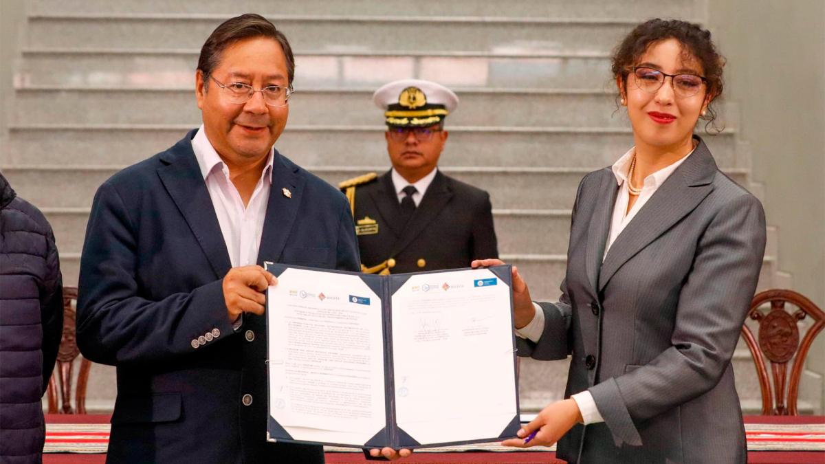 Lee más sobre el artículo Bolivia firmó acuerdo con una firma rusa por la explotación de litio durante dos años