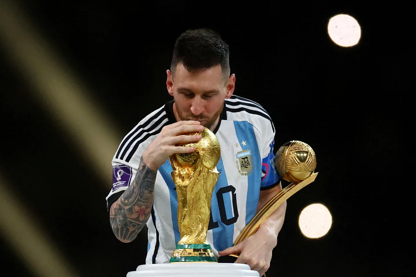 En este momento estás viendo Messi es candidato al mejor jugador del año en los premios de la IFFHS: la lista de los argentinos nominados con varias sorpresas