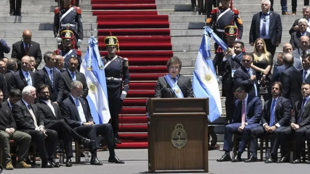 En este momento estás viendo Cuándo se darán a conocer las primeras medidas económicas de Javier Milei