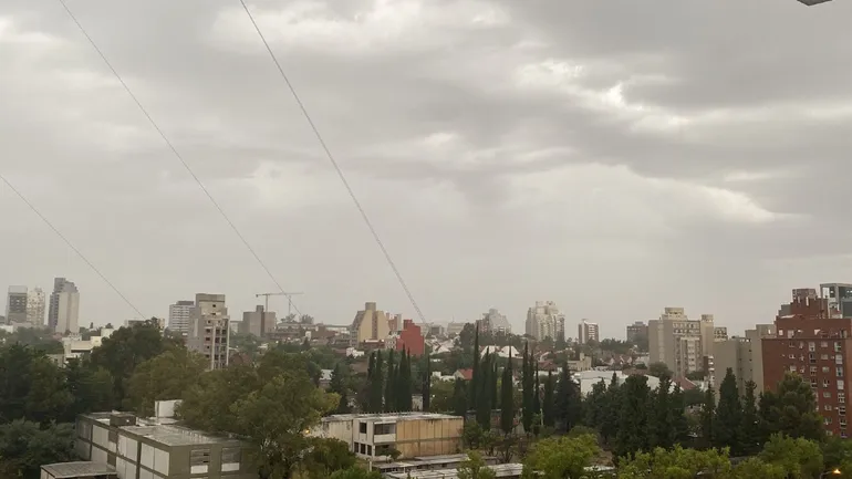 En este momento estás viendo Emiten alerta amarilla por tormentas eléctricas en Neuquén