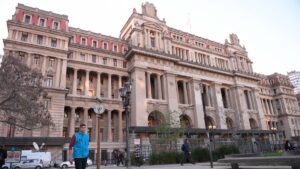 Lee más sobre el artículo La justicia laboral declaró la invalidez de seis artículos del DNU de Milei