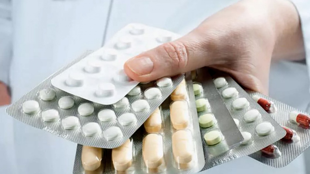 Lee más sobre el artículo Ajuste en salud: los medicamentos más utilizados por jubilados aumentaron un 206% con Milei