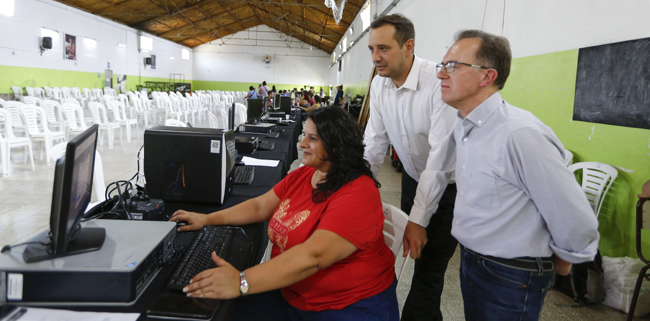 Lee más sobre el artículo Plottier: apenas el 28,4% se presentó al relevamiento de programas sociales