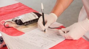 Lee más sobre el artículo Donar sangre dos veces al año salva hasta cuatro vidas