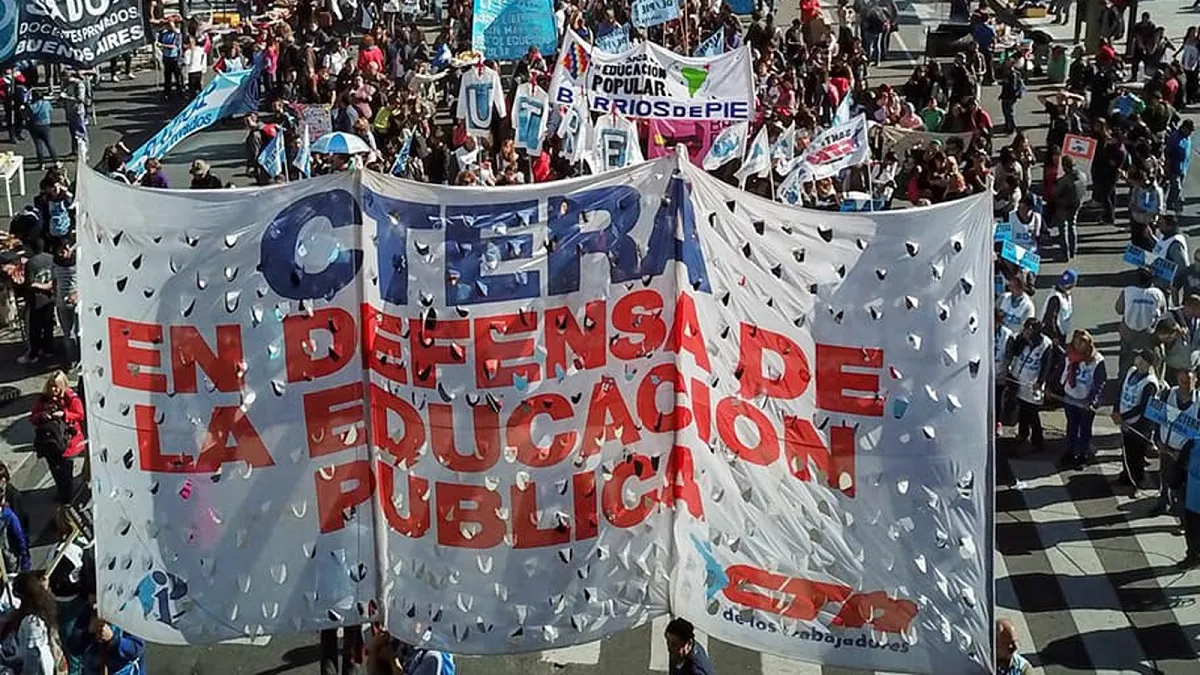 En este momento estás viendo CTERA anunció un Paro Nacional docente y una marcha