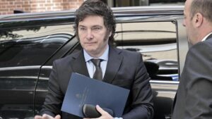 Lee más sobre el artículo Milei calificó al Congreso como «nido de ratas», en un club libertario de Corrientes