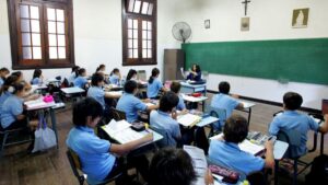 Lee más sobre el artículo Anunciaron aumentos de entre un 30 y un 50% en las cuotas de colegios privados
