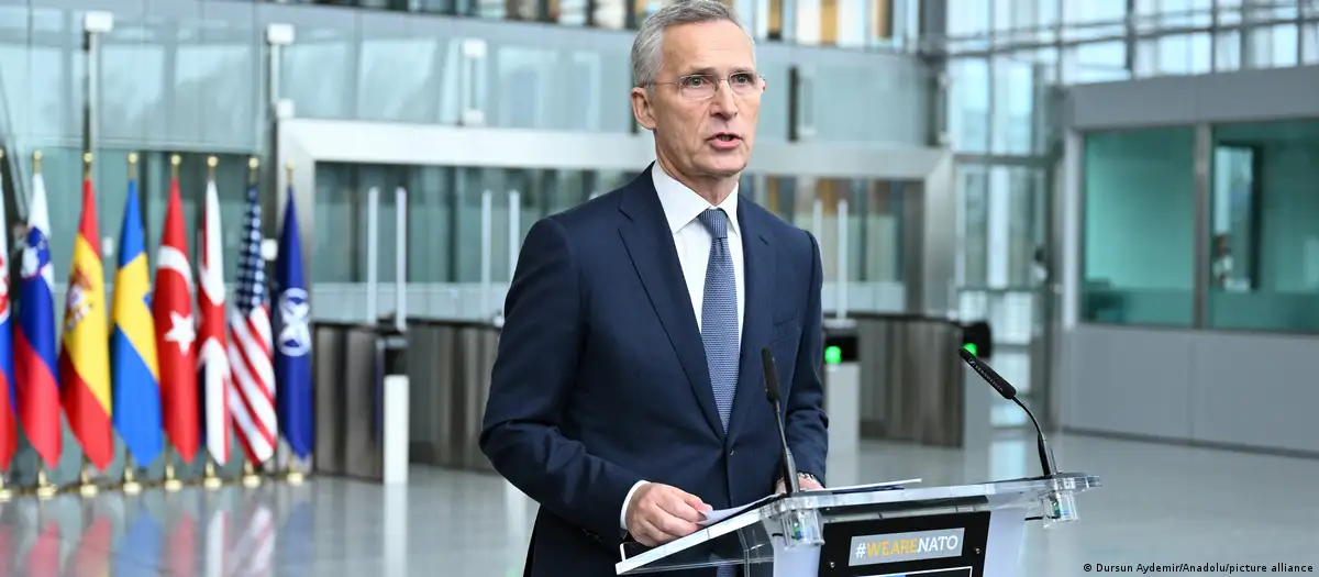 En este momento estás viendo OTAN debe “garantizar ayuda militar a largo plazo a Ucrania”