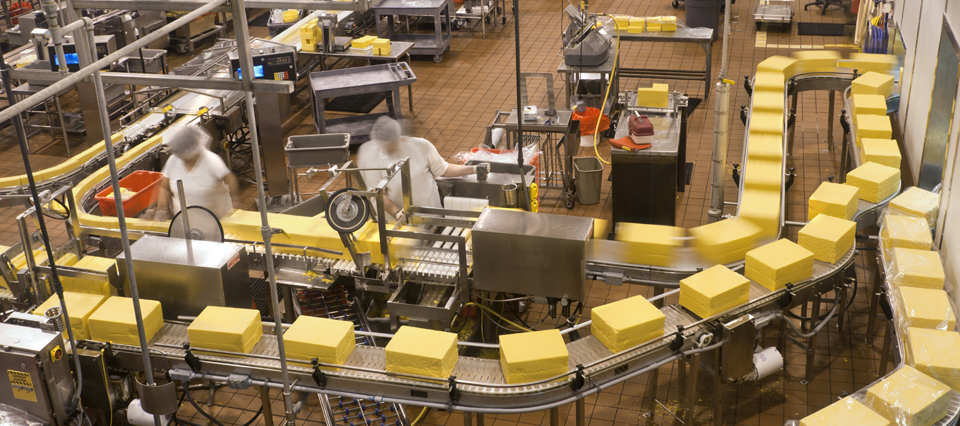 Lee más sobre el artículo Trabajadores alimenticios intensifican reclamos con bloqueos de 48 horas en fábricas