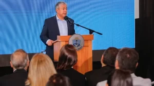 Lee más sobre el artículo Rolando Figueroa sobre la Ley Bases: “Parte de la redacción es de Neuquén”