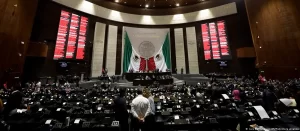 Lee más sobre el artículo Oficialismo mexicano anuncia ambiciosas reformas constitucionales