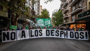 Lee más sobre el artículo Más de 2.300 despidos en el Estado durante el fin de semana