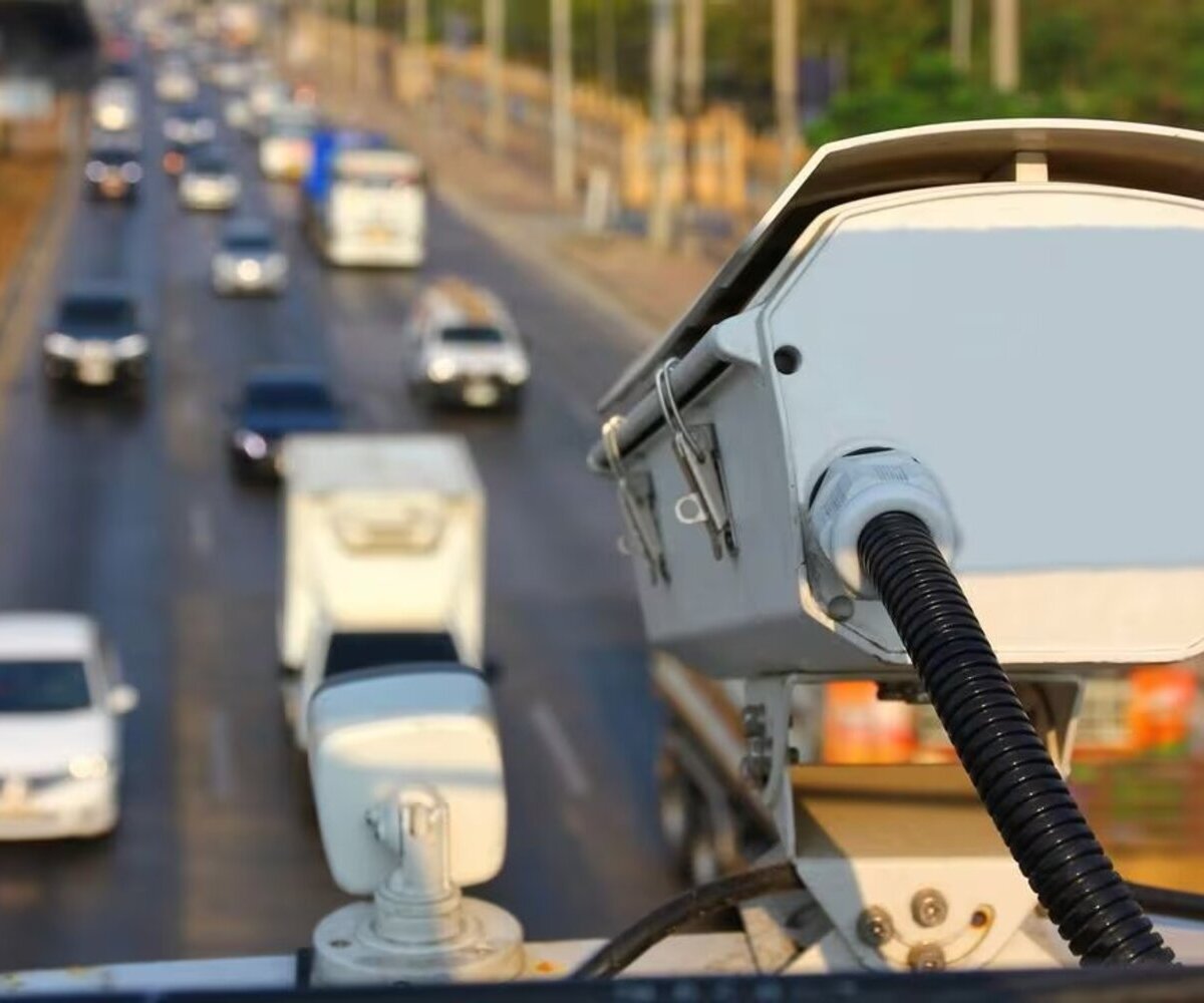 En este momento estás viendo Las fotomultas ya están operativas en Neuquén: ¿Cuándo comenzarán las sanciones?