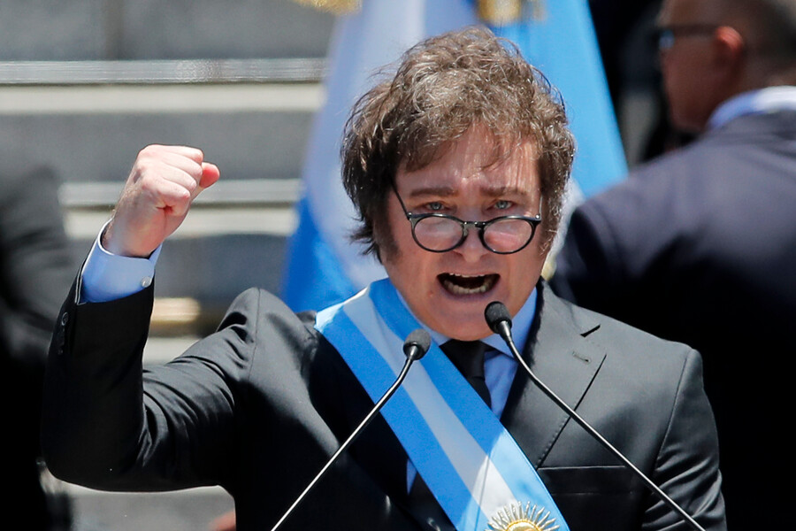 En este momento estás viendo Impactante caída del salario mínimo y jubilaciones tras seis meses de gobierno de Milei