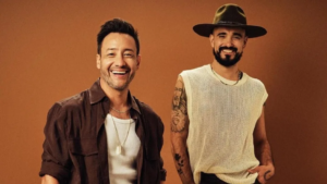 Lee más sobre el artículo Abel Pintos y Luciano Pereyra amplían su residencia en el Luna Park: ¡Diez nuevas fechas!