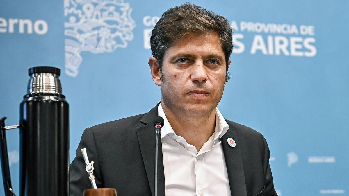 En este momento estás viendo Kicillof va contra Milei: “Está destruyendo todo a una velocidad inédita”
