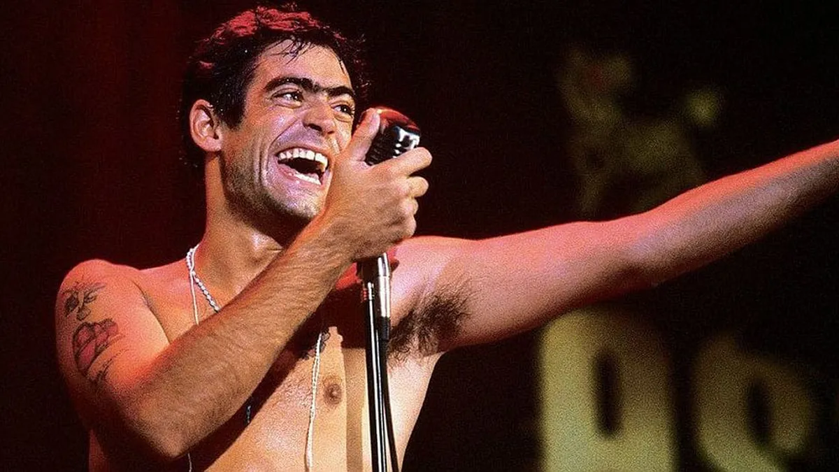 En este momento estás viendo La mega banda de Rodrigo vuelve con fuerza: nuevo disco y giras para revivir clásicos inolvidables