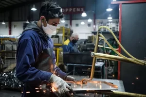 Lee más sobre el artículo Las Pymes neuquinas exigen mayor participación en el auge del shale en Vaca Muerta