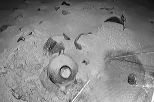 Lee más sobre el artículo Descubren antiguo naufragio en Israel: Restos de 3300 años revelan habilidades náuticas avanzadas