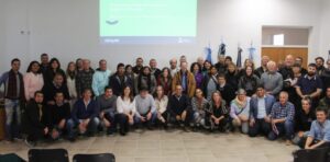 Lee más sobre el artículo Impulsan la comercialización de productos regionales en Plottier con un encuentro clave para los productores locales